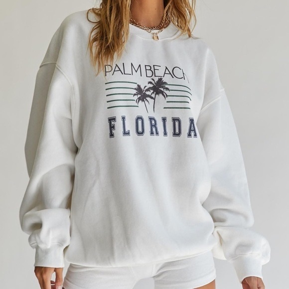 Princess Polly Tops - (3/100$) Princess Polly Sweatshirt ☀️⛱️